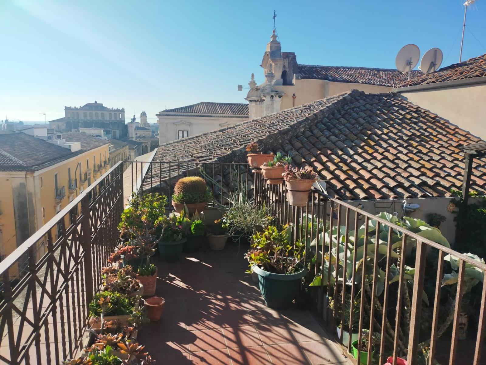 Crociferi B&B Catania Exteriör bild